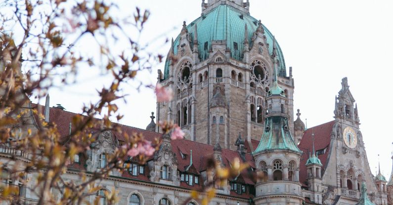 Government Grants - Rathaus von Hannover